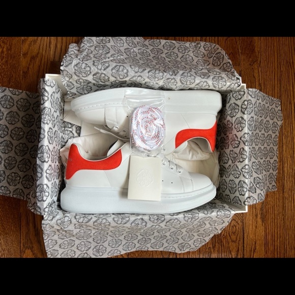 Alexander McQueen Oversized Low Sneakers White Warm Orange - Picture 2 of 9